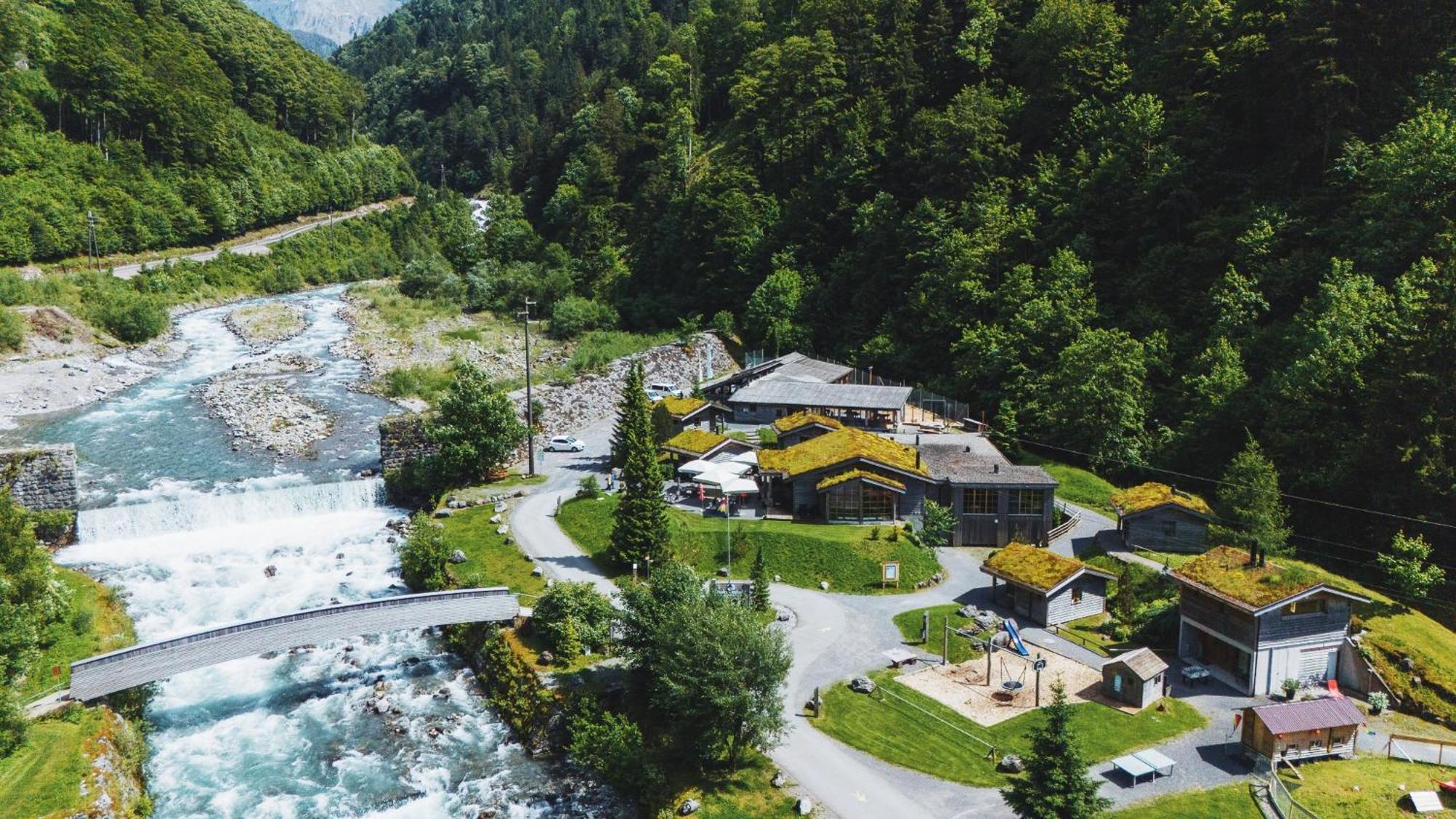 Huettenhotel Husky Lodge Muotathal Dış mekan fotoğraf