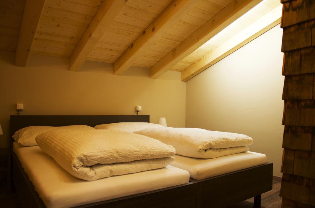 Huettenhotel Husky Lodge Muotathal Oda fotoğraf